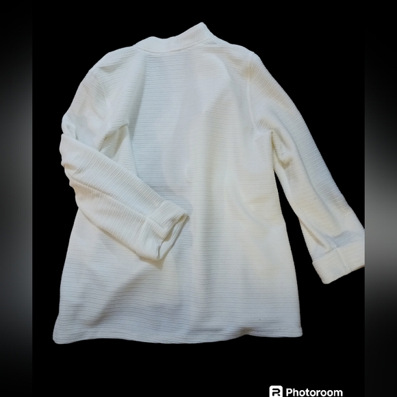 Multiples jacket. Womens Size 1X.  Cream color. - Picture 5 of 7